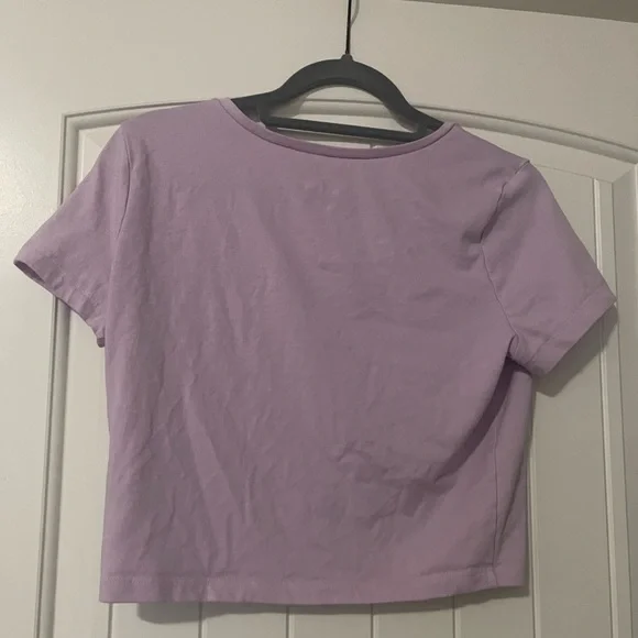 Wild Fable Short Sleeve V-Neck - Picture 3 of 3